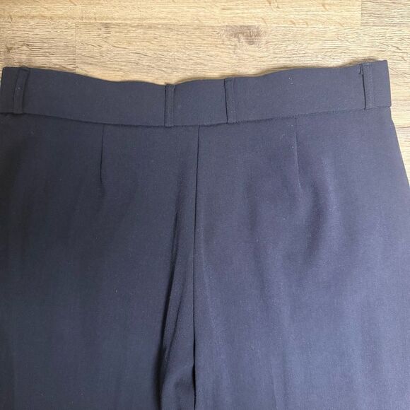 Sag Harbor Navy Cropped Pants - Picture 10 of 11